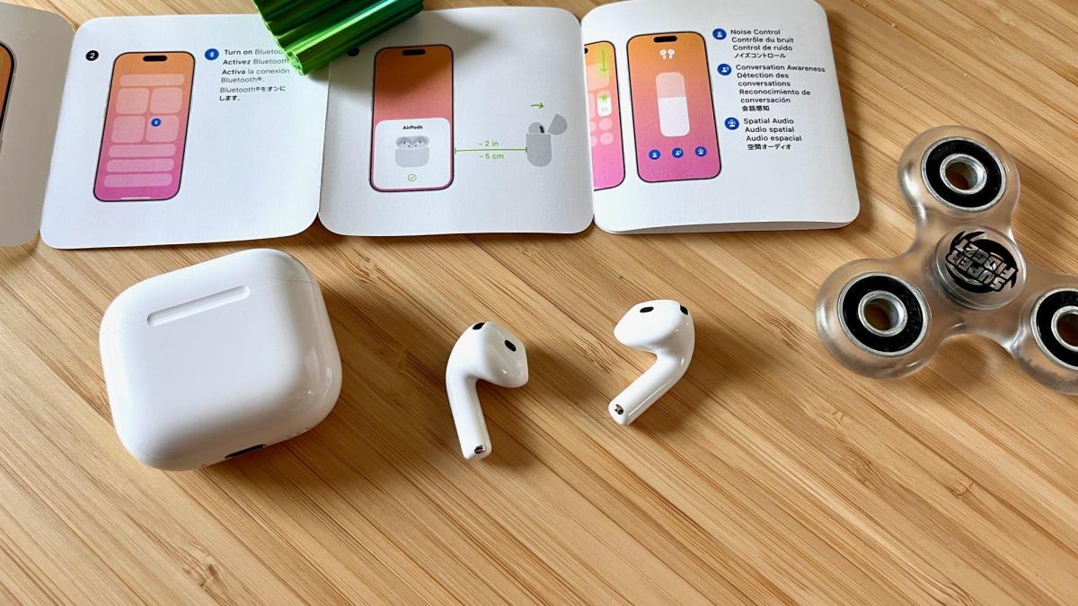 BUY AIRPODS 4